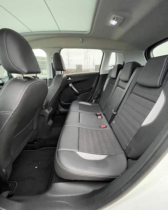 Peugeot 2008 cena 57500 przebieg: 46031, rok produkcji 2018 z Wieleń małe 254